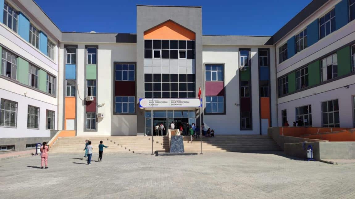 Halil Tüfekçioğlu Ortaokulu Fotoğrafı